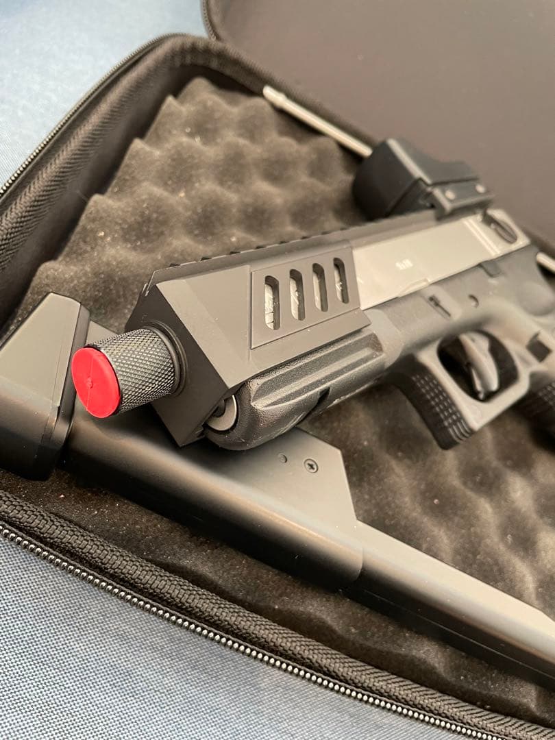 GLOCK 18C 電動ガン シルバー スライド ケース付き