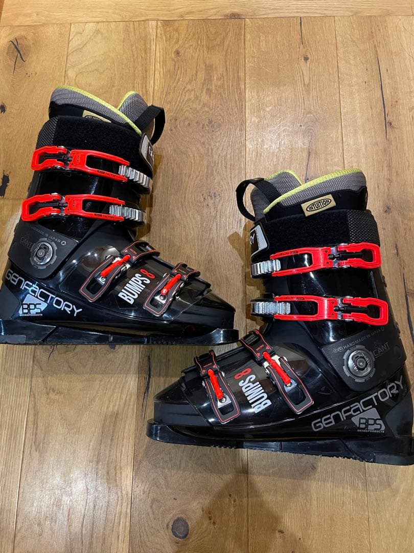 GEN BUMPS8 スキーブーツ　26.5〜27.0