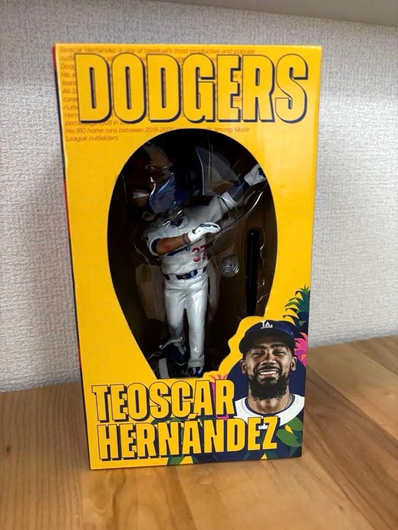 【限定品】テオスカーヘルナンデス ボブルヘッド＋チャンピオンリングレプリカセット