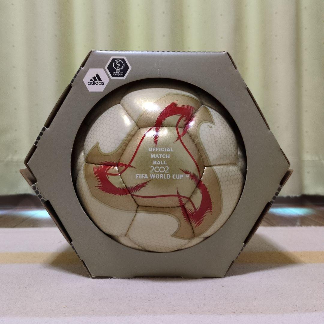 ０２‘　日韓共催　Ｗ杯本大会試合球