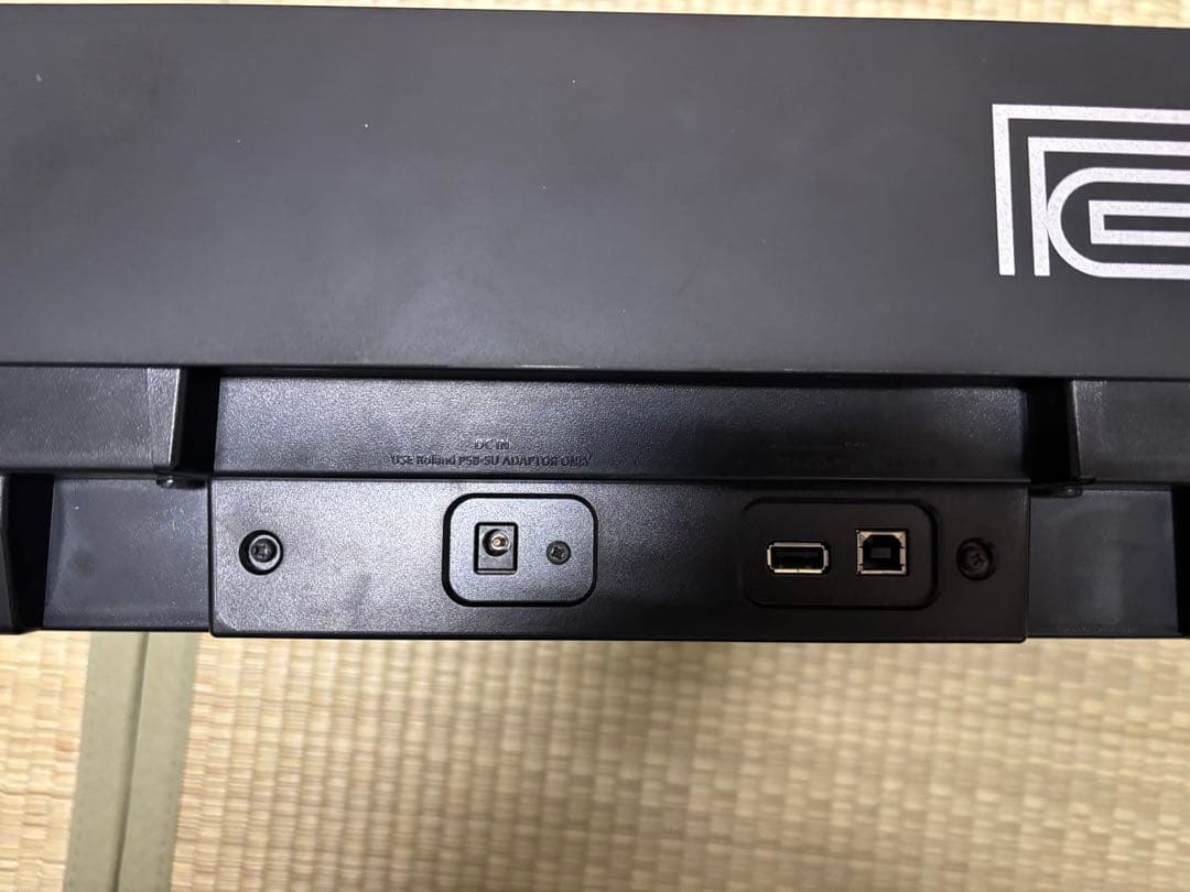 Roland RD-88 純正キャスターケース付き（単品販売もあります！）