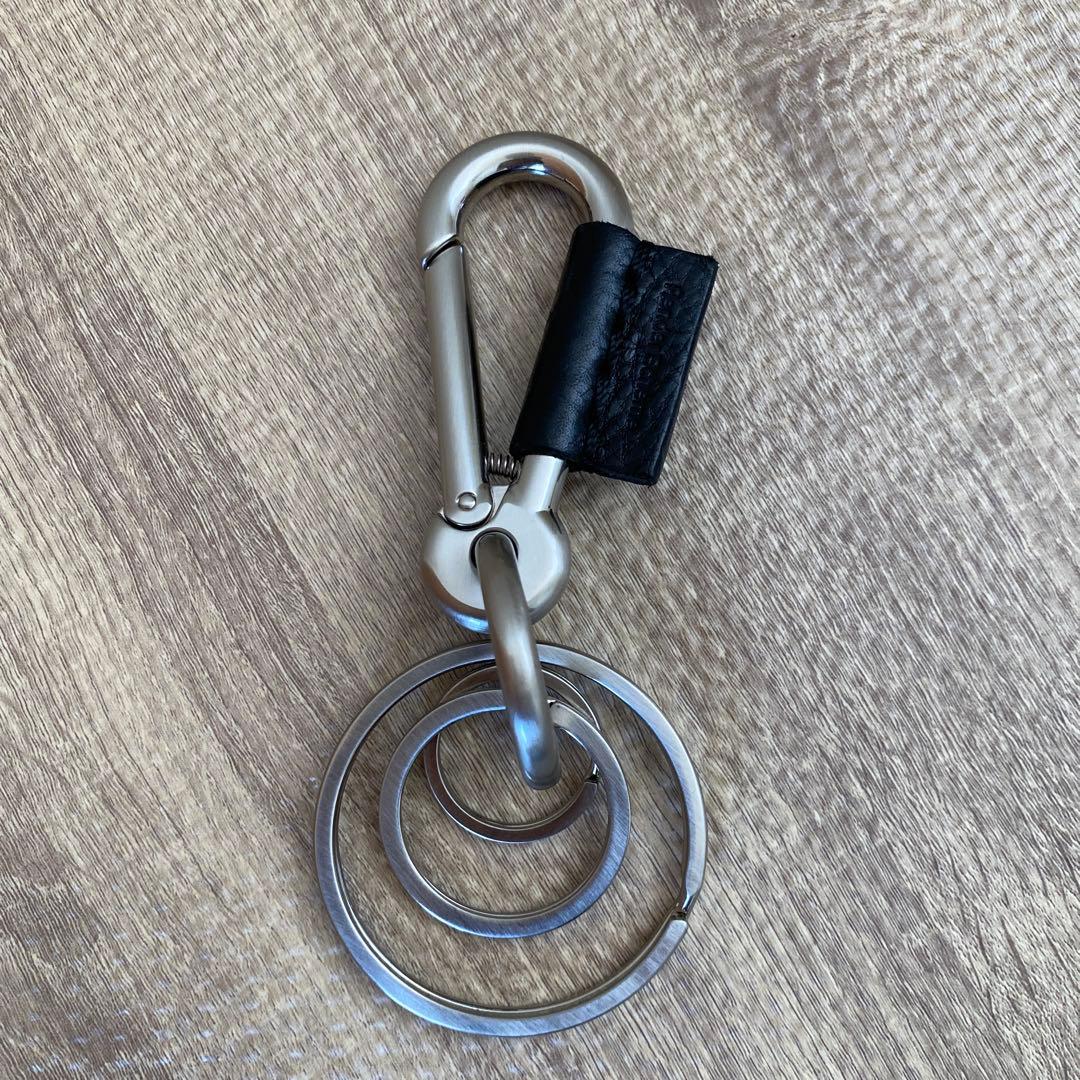 エンダースキーマ　カラビナ　キーホルダー シルバー