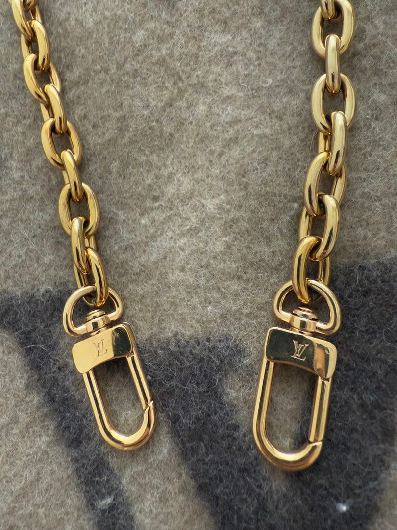 Louis Vuitton ショルダーバッグウォレット オン チェーン・アイビー