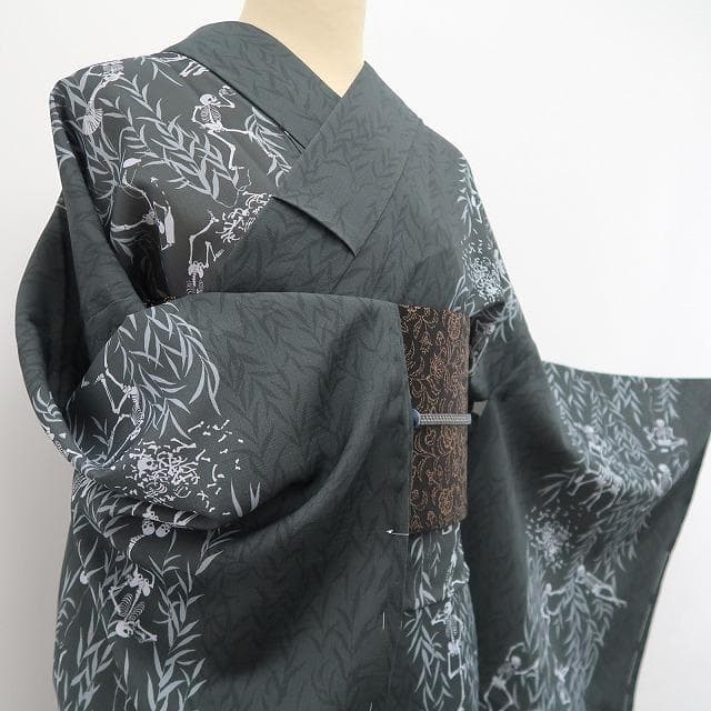 新品 撫松庵 セオアルファ 柳に骸骨 夏着物 仕付け糸付 小紋 浴衣 6475