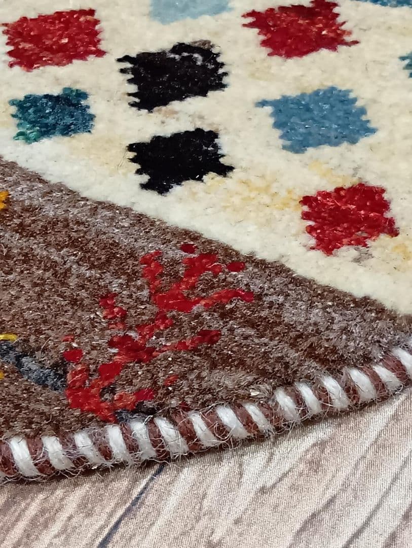 ペルシャ絨毯　ギャッベ　座布団　手織り　イラン　丸(71)