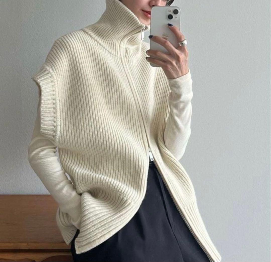 みんです　 clane zipcollarknitvest サイズ2