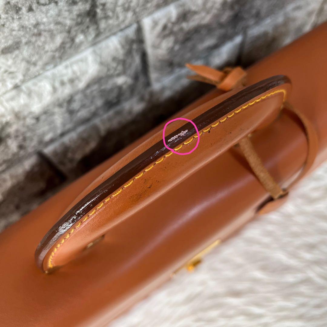 【美品】キタムラ　鍵付き　レザー　ビジネスバッグ　A4収納可能