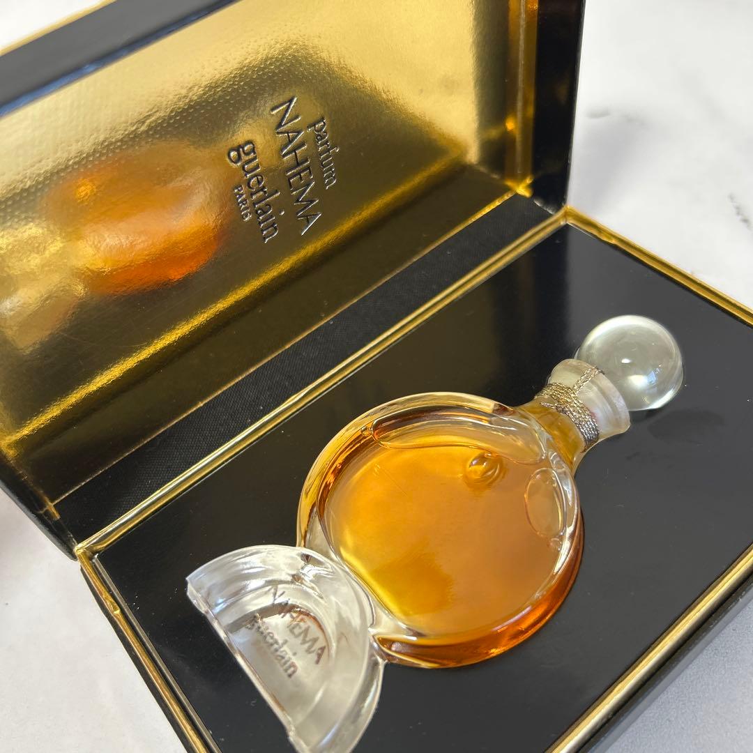 新品未開栓　美品　GUERLAIN ゲラン NAHEMA ナエマ 15ml