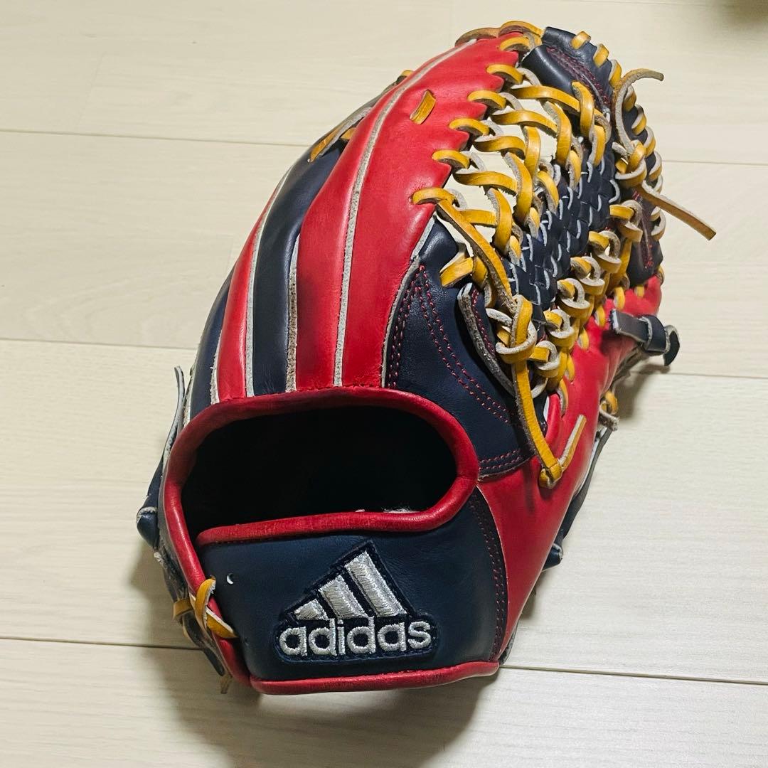 アディダス軟式外野用グラブ