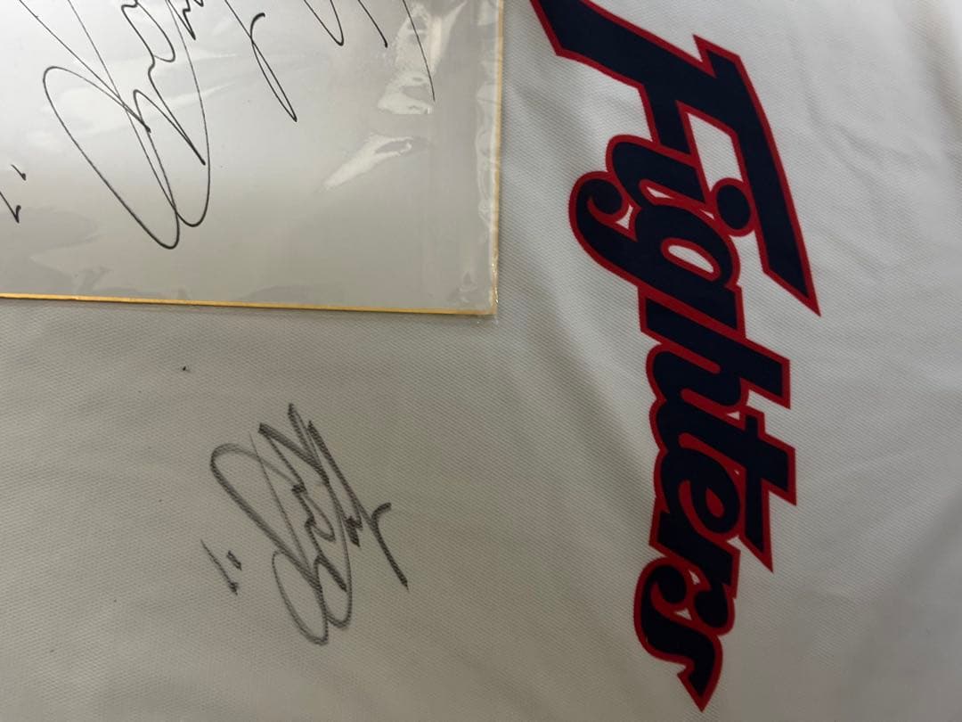 大谷翔平選手 直筆サイン Fighters サイン入りTシャツ