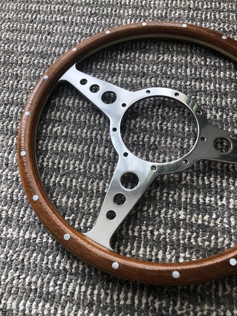 モトリタウッドステアリング330φフラットタイプ