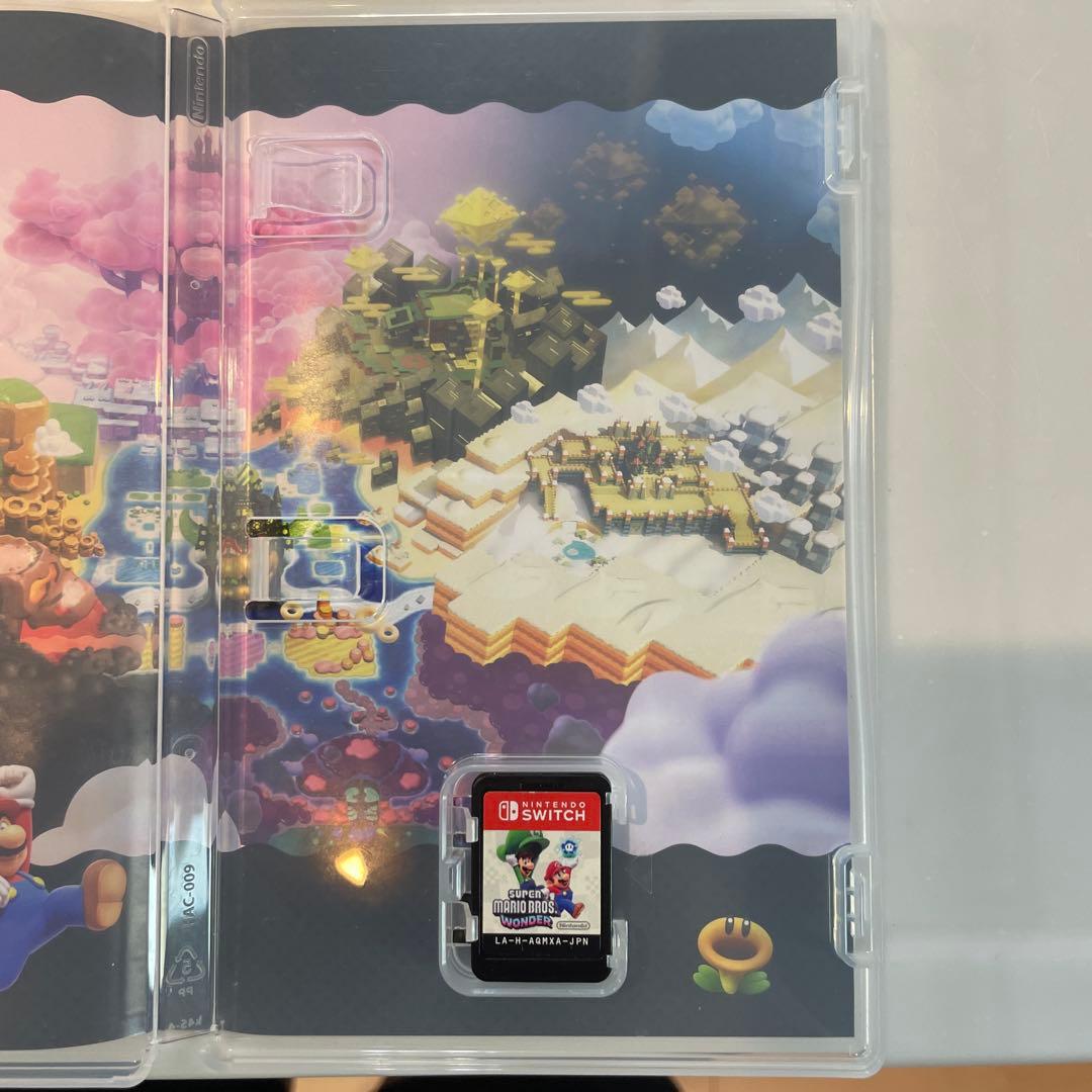 値下げ中！（動作確認済み）スーパーマリオゲームSwitch 3本セットケース付き