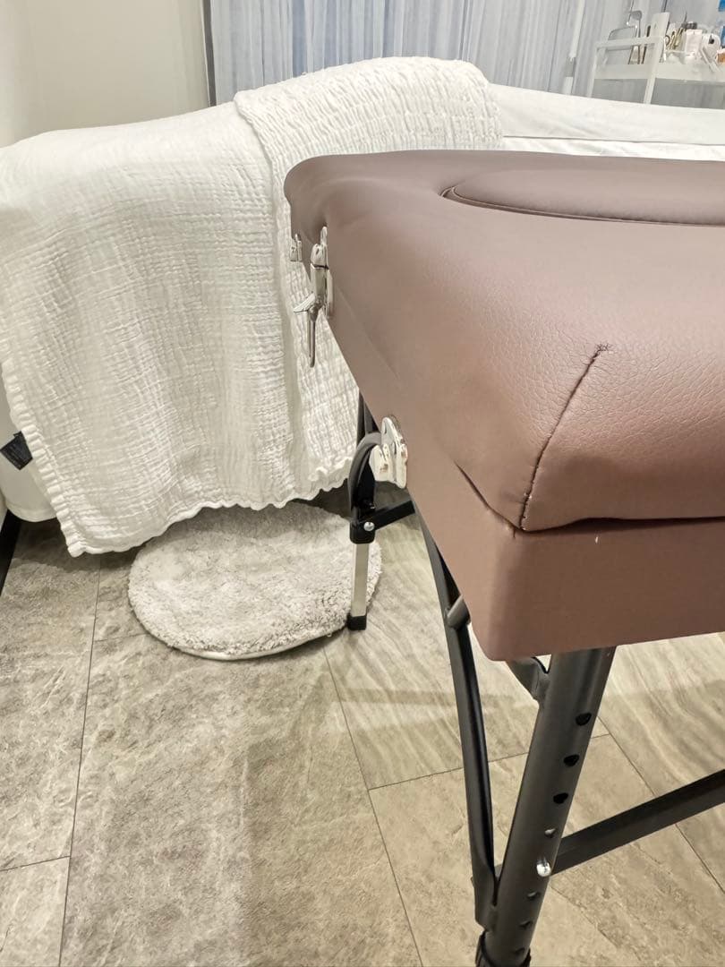 折りたたみ リクライニングマッサージベッド