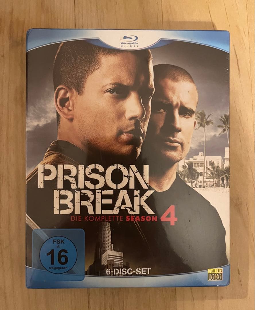 プリズンブレイク　海外版　ブルーレイ　DVDボックスシーズン1〜4 ファイナル