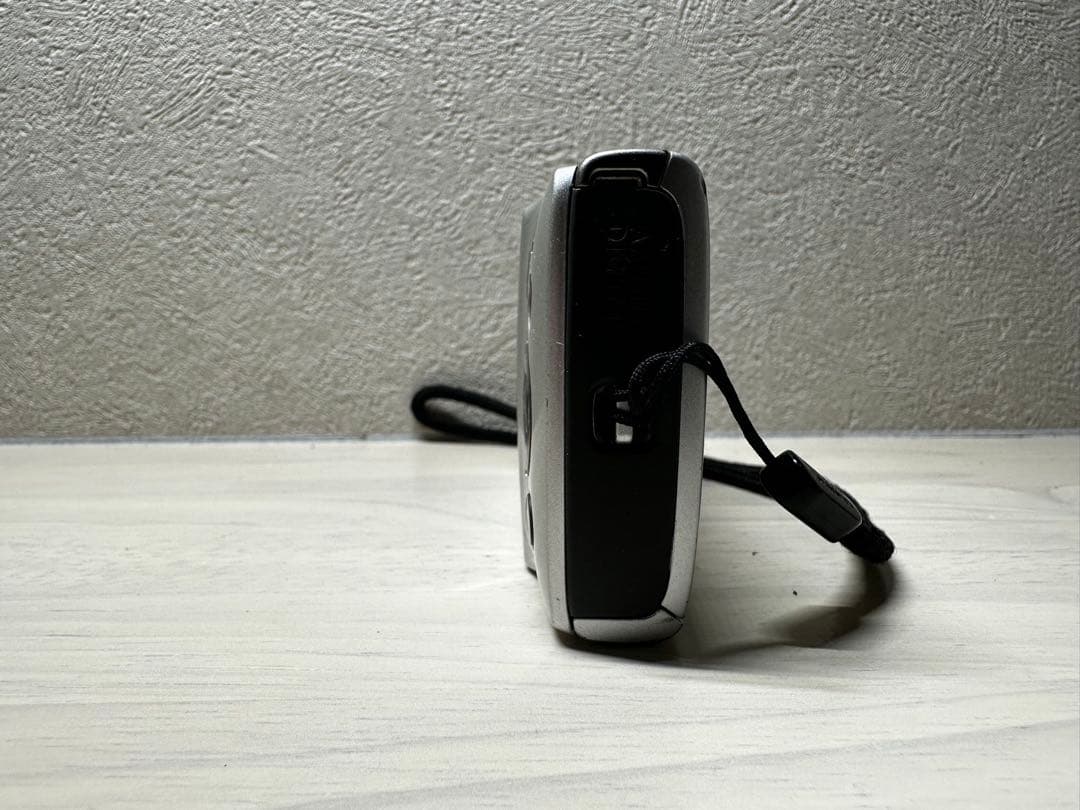 【完動品】Canon IXY 200 シルバー コンパクトデジタルカメラ 本体