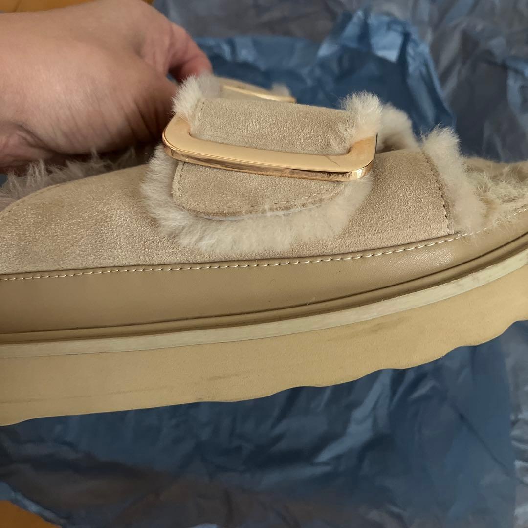 MOHI ファーサンダル