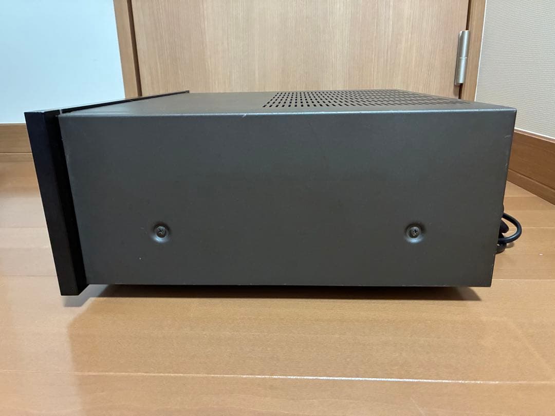 SANSUI サンスイ　パワーアンプ　BA-2000