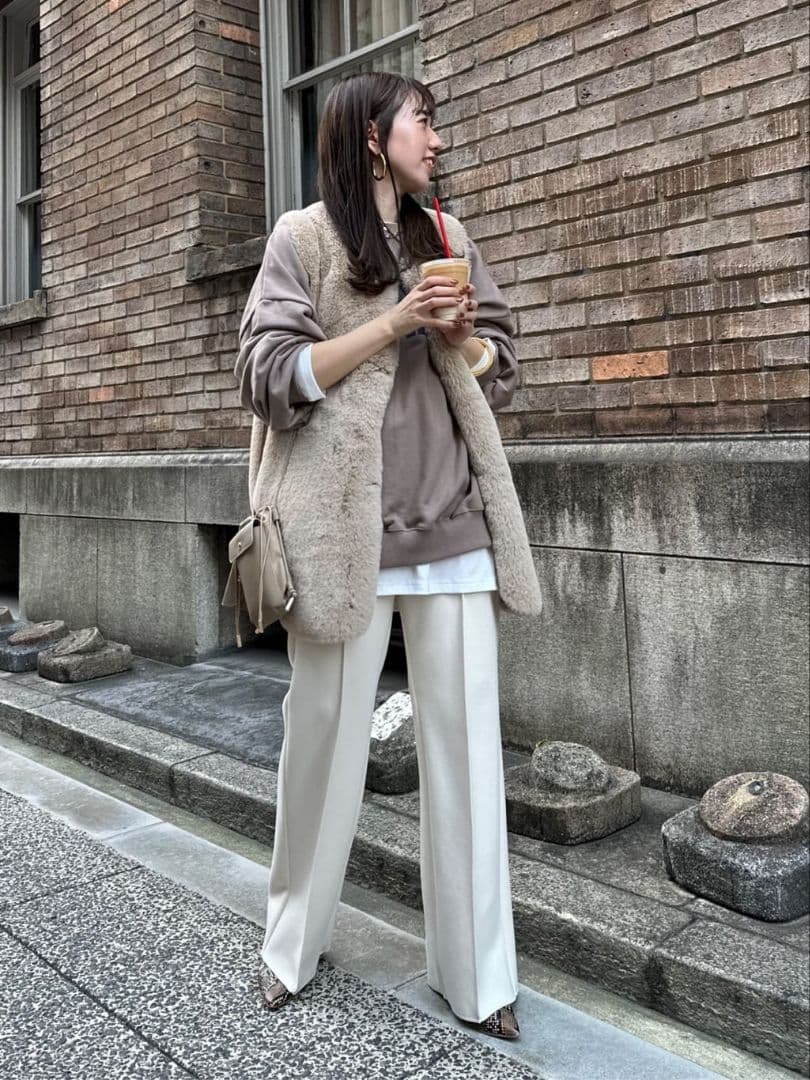 新品 ダンボールストレートパンツ