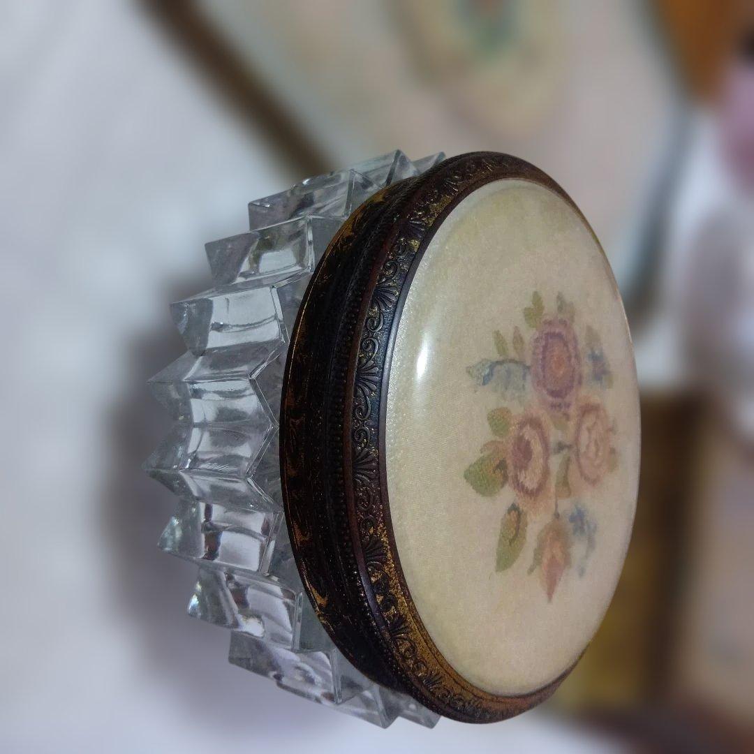 プチポワン ヴィンテージ 小物入れ ガラストレイ