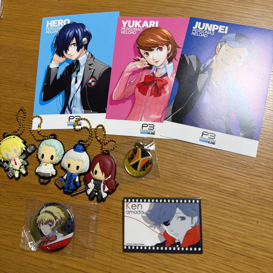 ペルソナ　P3 ラバーキーホルダー　缶バッジ　ポストカード　セット　まとめ売り