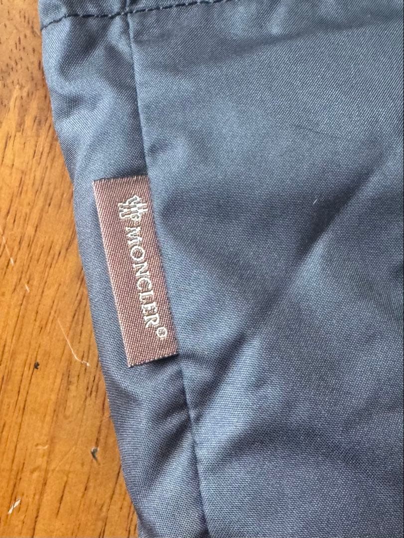 MONCLER ダウンベスト サイズ6 黒