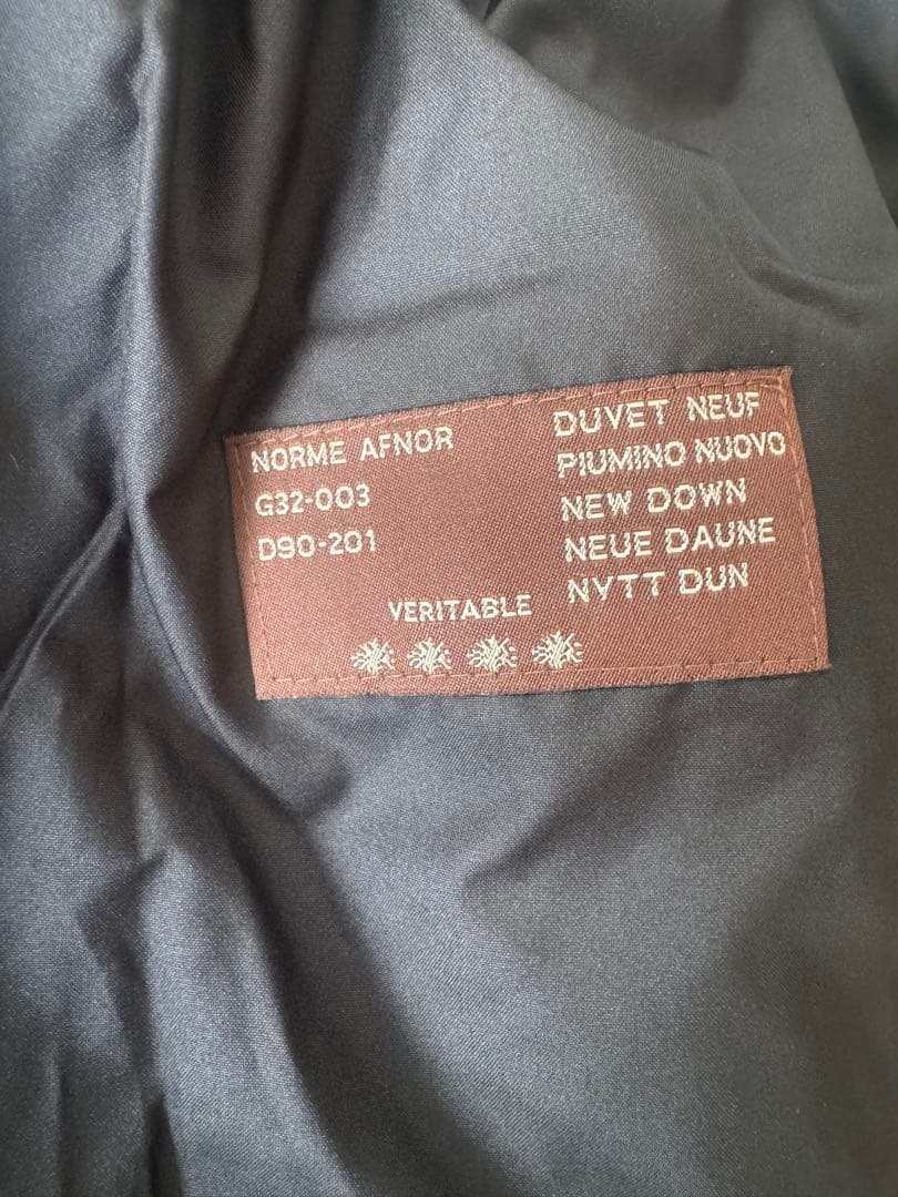 MONCLER ダウンベスト サイズ6 黒