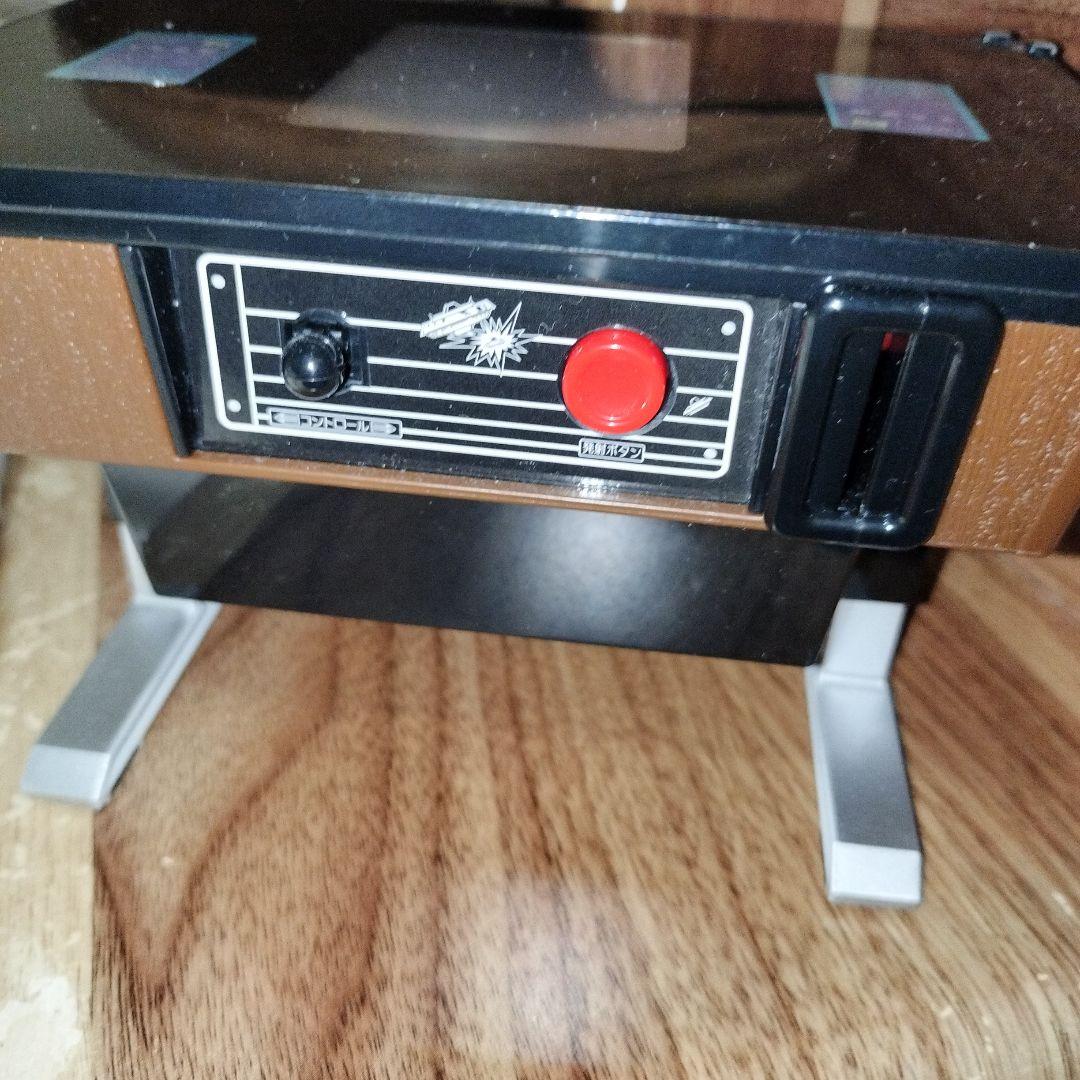 インベーダー　貯金箱