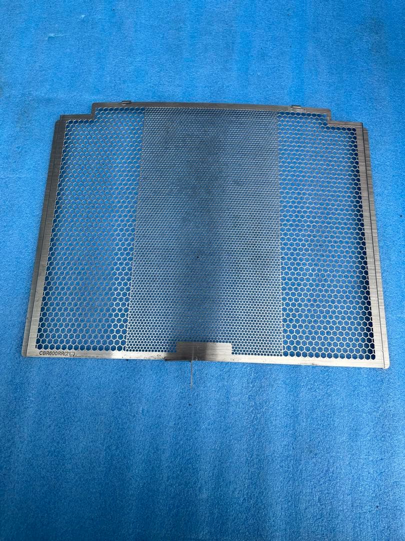 エッチングファクトリー製 CBR600RR(20~)用 ラジエターコアガード