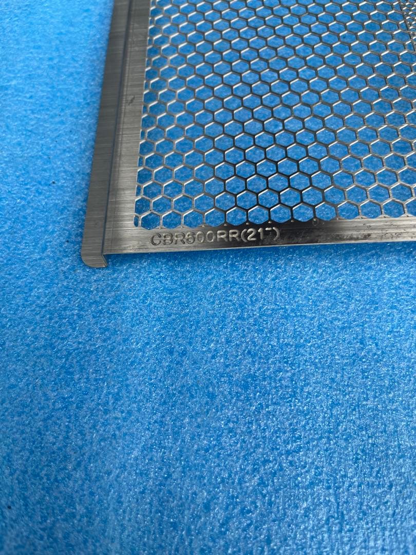 エッチングファクトリー製 CBR600RR(20~)用 ラジエターコアガード