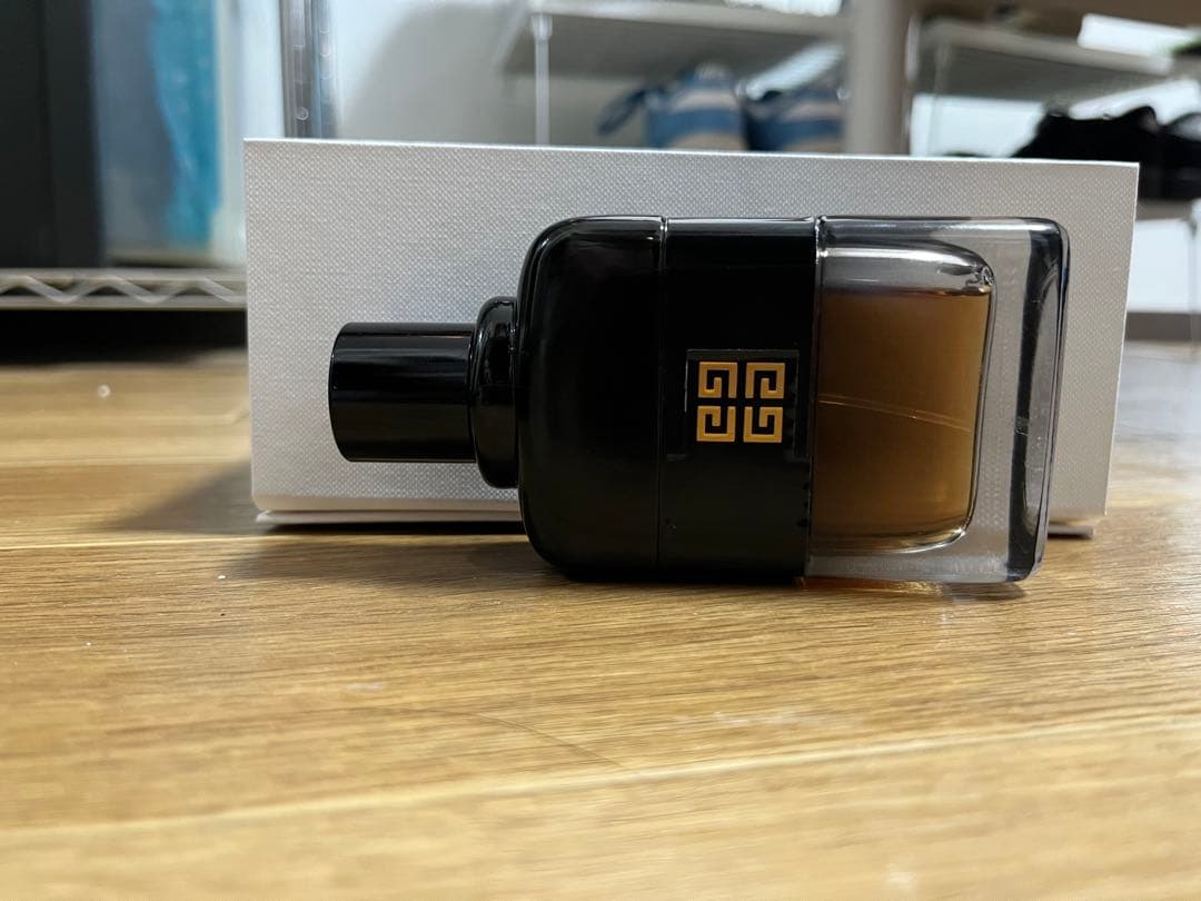 GIVENCHY ジェントルマン オーデパルファム リザーブ プリヴェ100ml