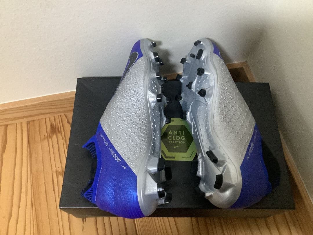 シューズ Nike Phantom Vision FG