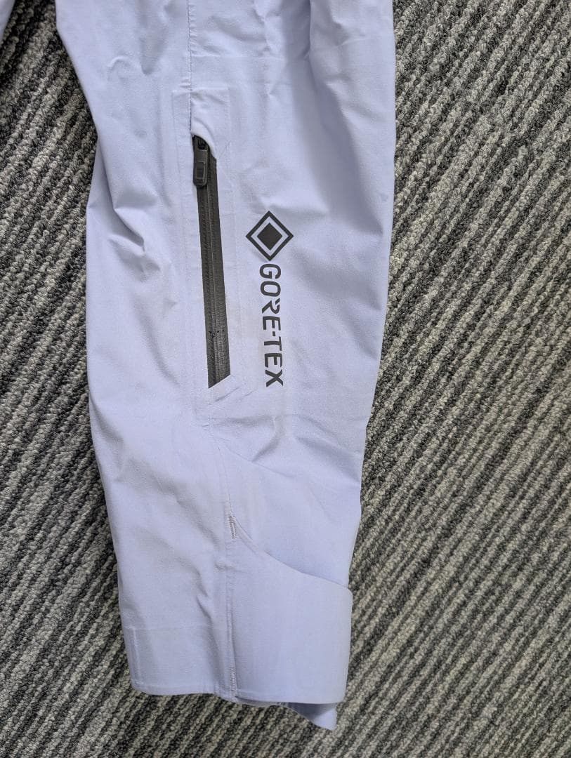 Burton AK GORE-TEX スノーボードジャケット Sサイズ