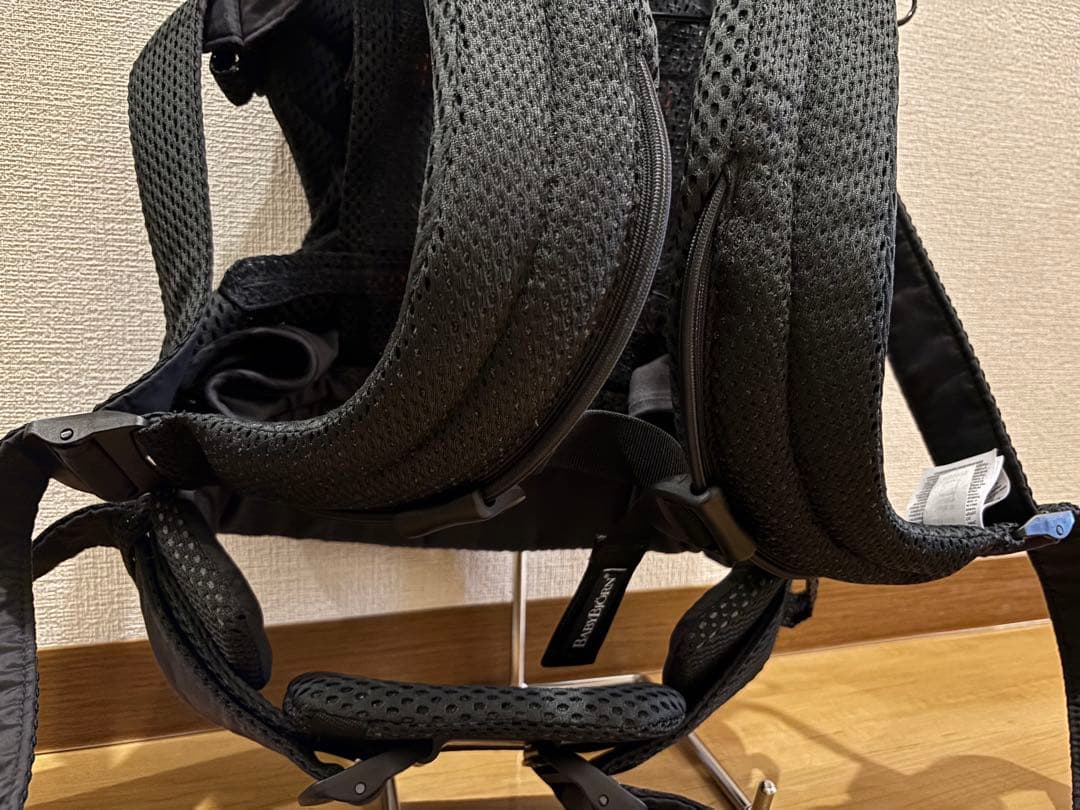 【極美品】BABYBJORN ベビービョルン ハーモニー 抱っこ紐 ブラック　黒