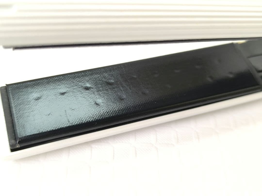 正規品　ReFaリファ ビューテック ストレートアイロン　21年製