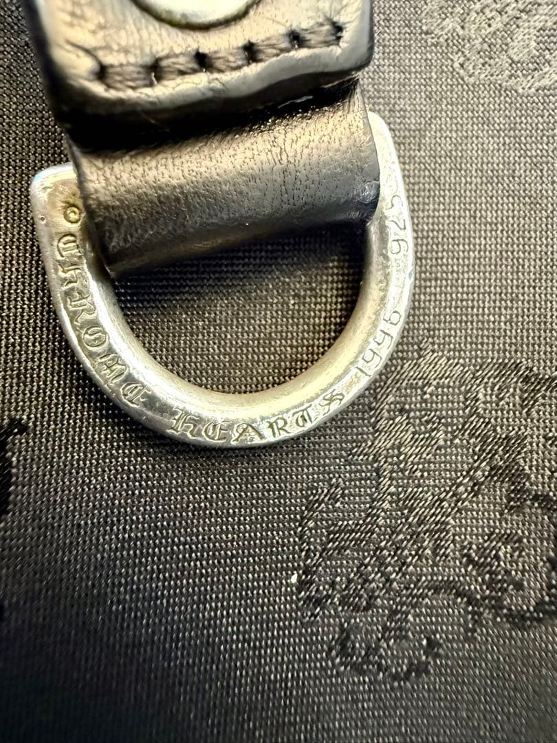 クロムハーツ Dキーリング クロスボタン ブラックレザー