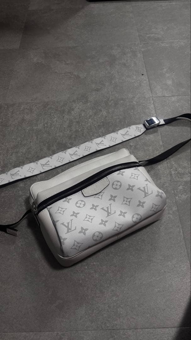 ルイヴィトンショルダーバッグ　N⭐︎級品