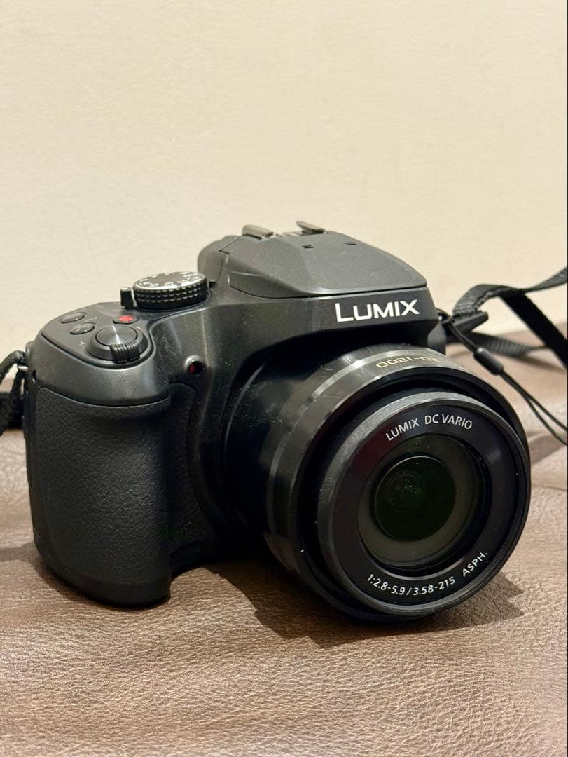 【新品同様】Panasonic DC-FZ85D デジタル一眼レフカメラ