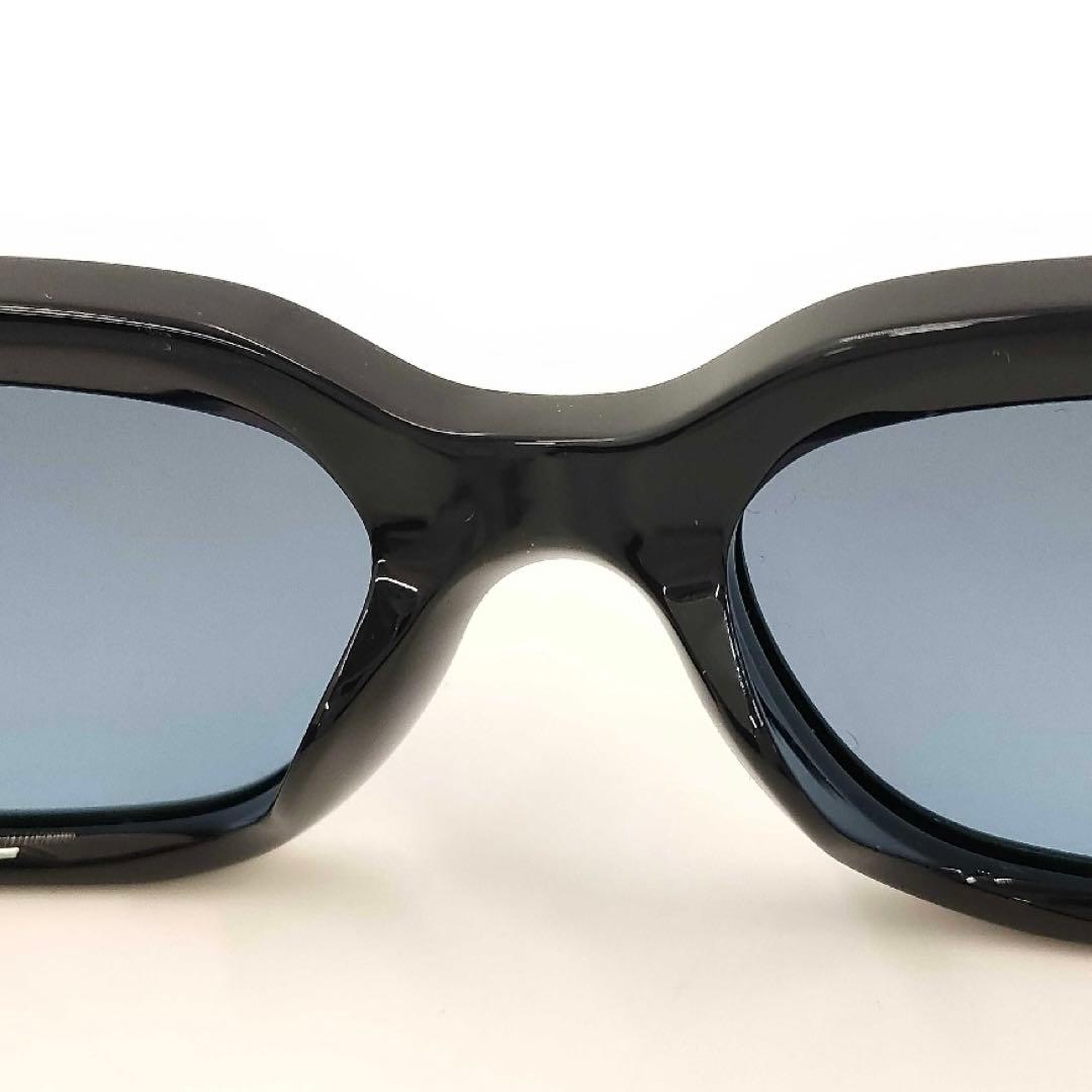 極美品✨CHANEL シャネル　オーバルシェイプ　ブラック　5544-A