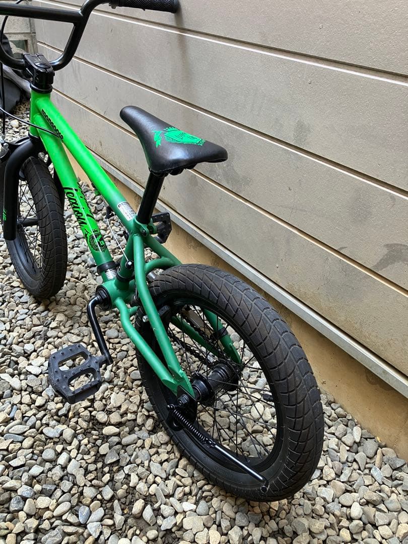 Mon BMX 自転車 緑/黒　16インチ