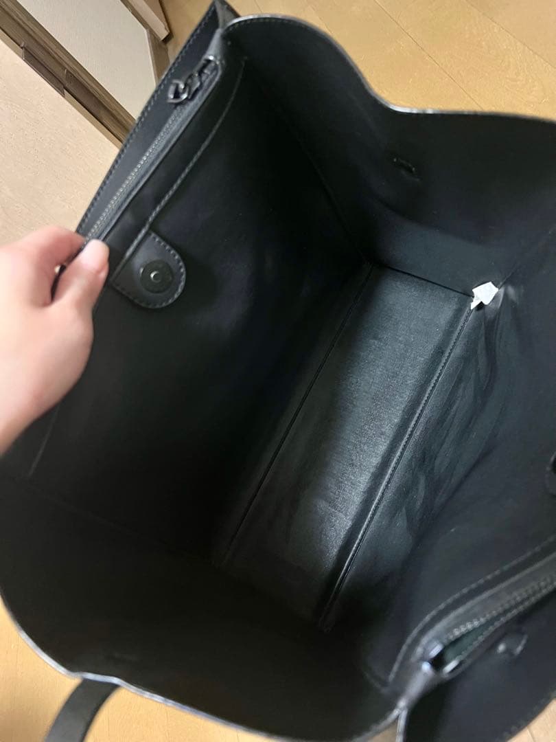 【極美品】CHARLES&KEITH クラシックダブルハンドル トートバッグ