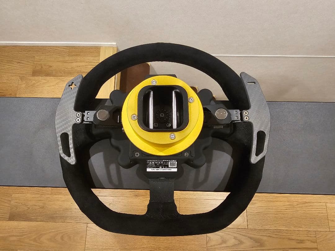 Fanatec ClubSport  GT2 V2 ステアリング
