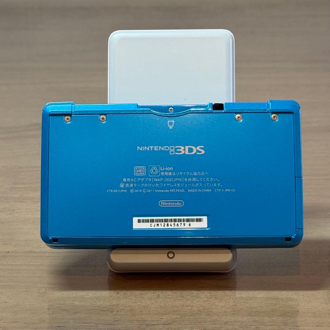 5-246【美品】ニンテンドー3DS ライトブルー