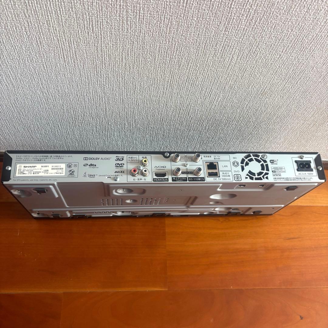 美品　SHARP シャープ ブルーレイ&HDDレコーダー　BD-NW1200