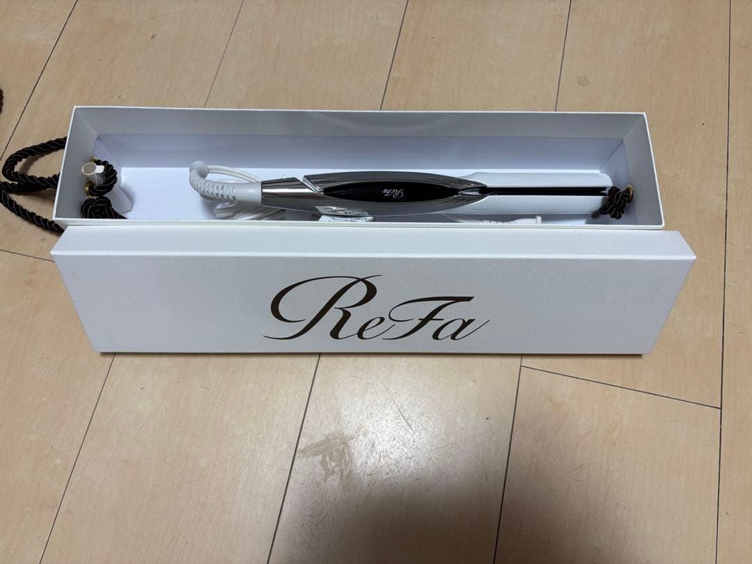 ReFaストレートヘアアイロン Re-AC02A 2023年製　24年購入