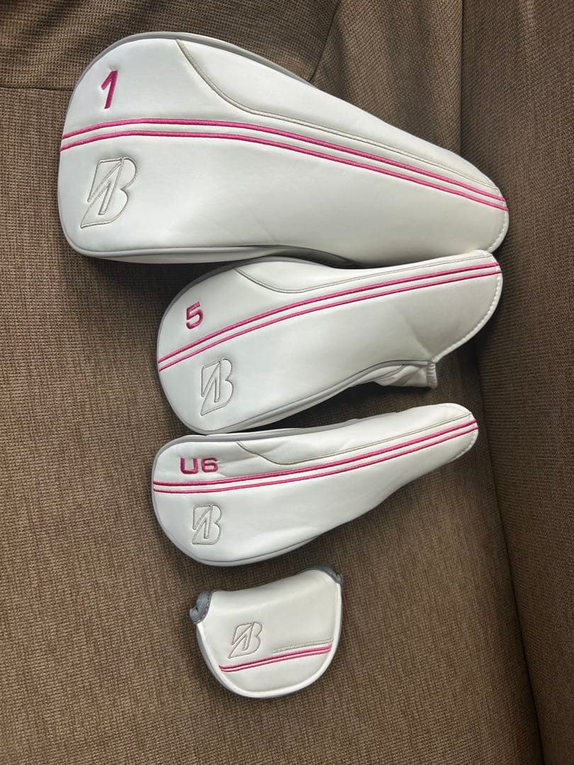 ブリヂストン キャディバッグ　ゴルフバック ホワイト/レッド/レディース