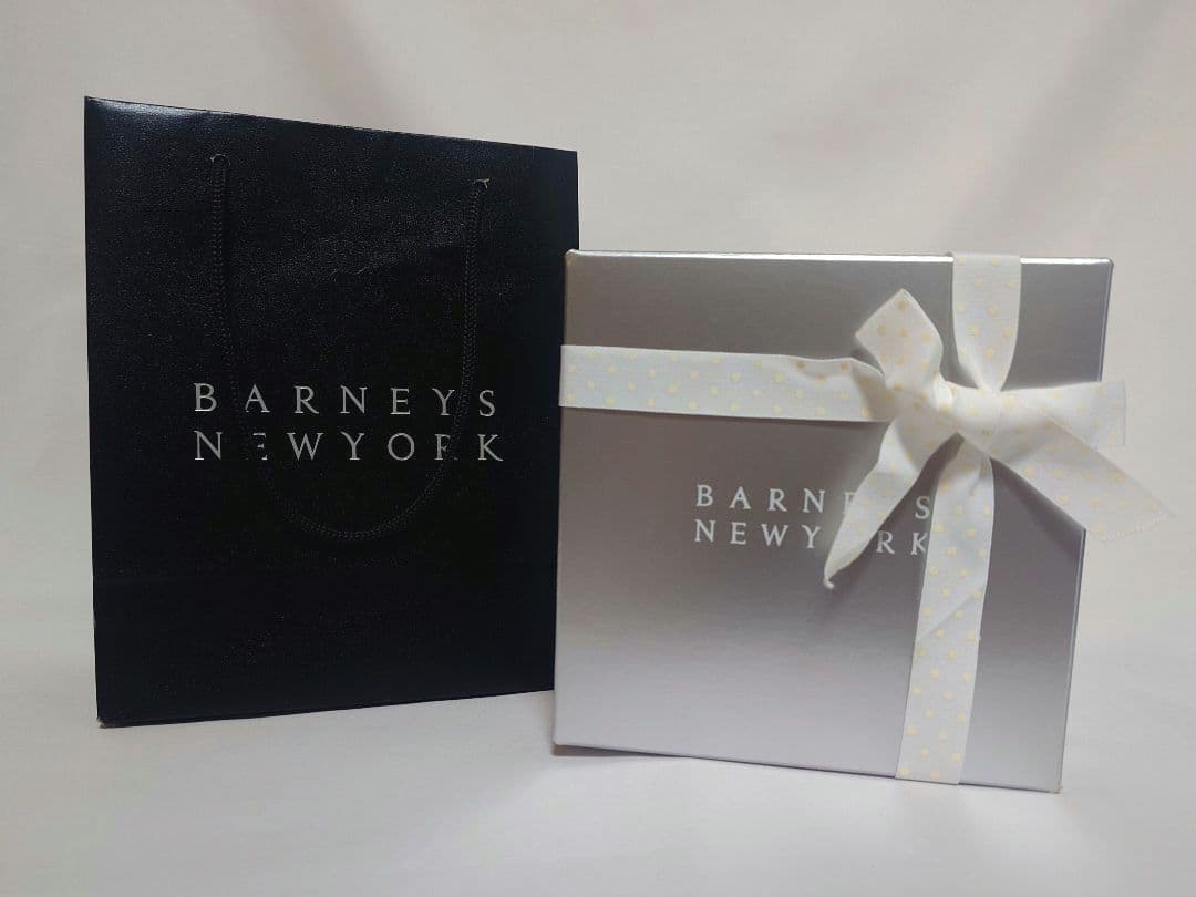 バーニーズ・ニューヨーク × パルファン・ロジーヌ・パリ: ヘアミスト