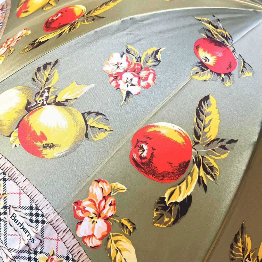 【希少】Burberrys フルーツ花柄 長傘　ノバチェック　バーバリー