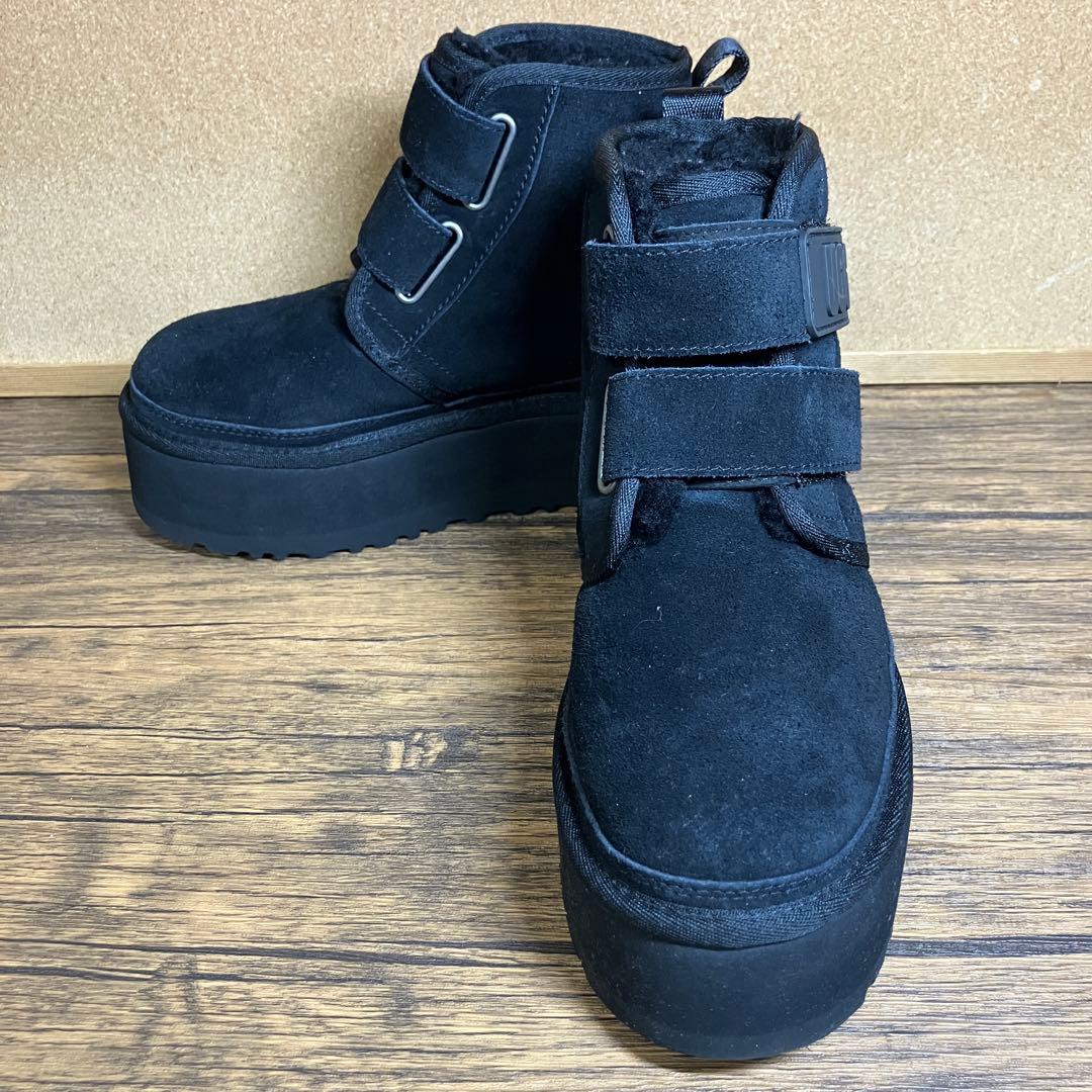 （K26066）★美品★UGG アグ ニューメル プラットフォーム 22㎝