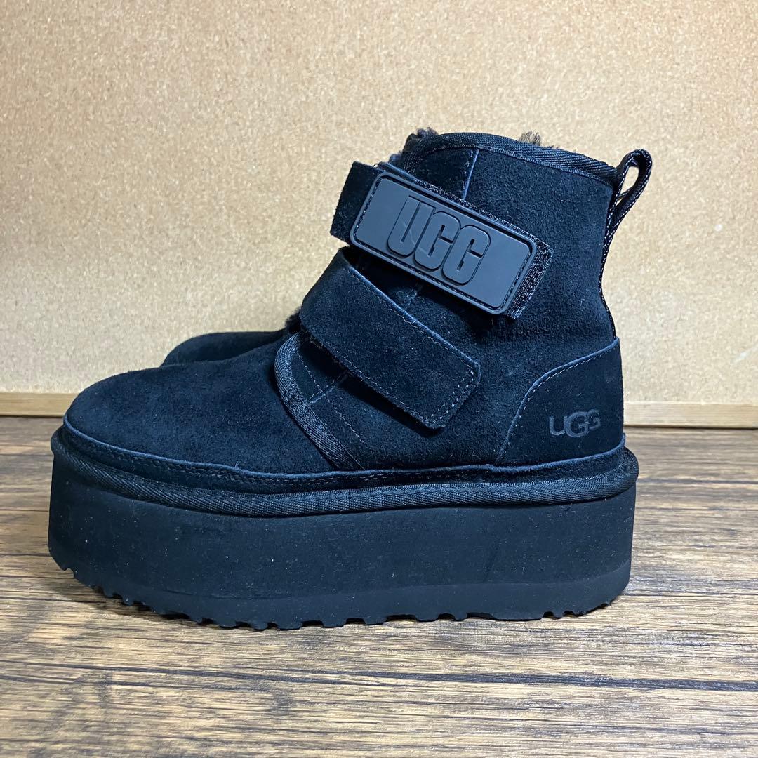 （K26066）★美品★UGG アグ ニューメル プラットフォーム 22㎝