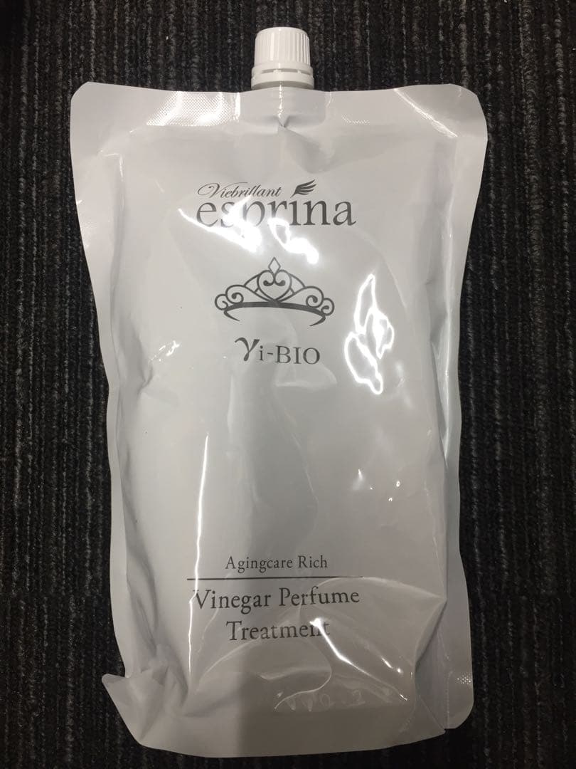 エスプリーナ シャンプー&トリートメント本体+大容量レフィル チューブ７点